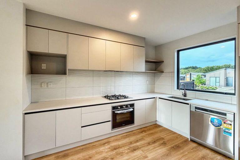 Photo of property in 11 Aituaa Road, Pukekohe, 2120