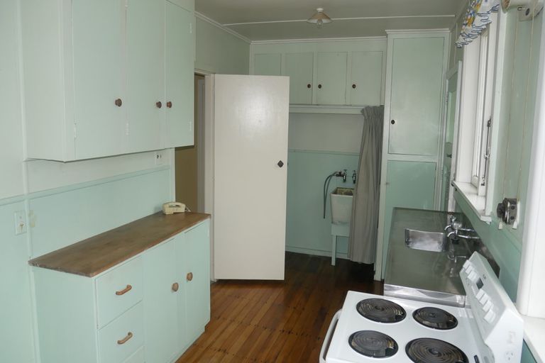 Photo of property in 10 Griffiths Street, Putaruru, 3411