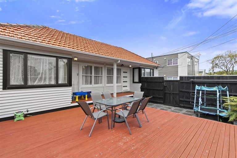 Photo of property in 56 Awamutu Grove, Waiwhetu, Lower Hutt, 5010