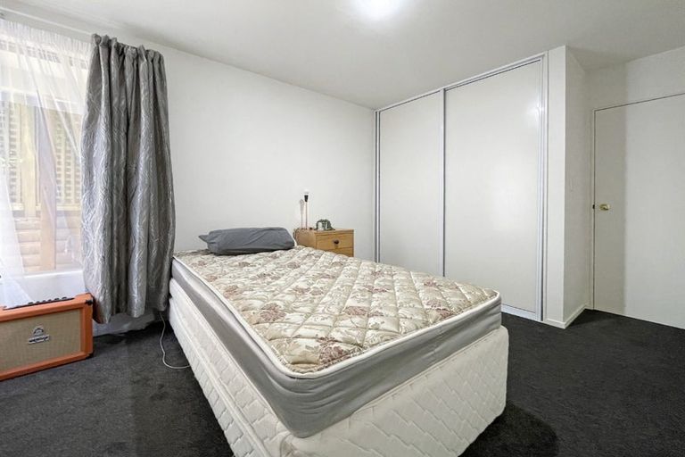 Photo of property in 54 Cunliffe Street, Churton Park, Wellington, 6037