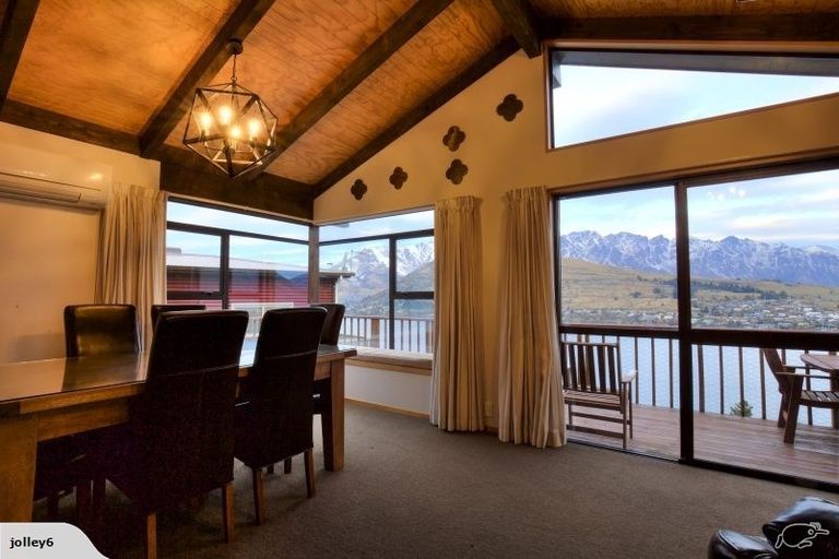 Photo of property in 13 Sunrise Lane, Queenstown, 9300