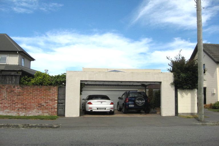 Photo of property in 40 Jacksons Road, Merivale, Christchurch, 8014