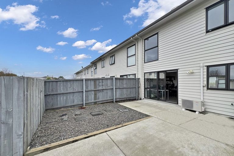 Photo of property in 76 Whenuapai Drive, Whenuapai, Auckland, 0618