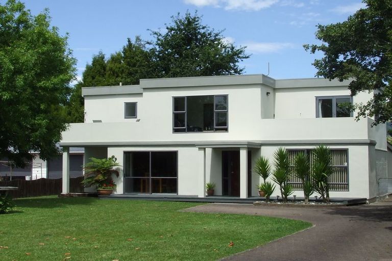 Photo of property in 4 Willow Avenue, Hannahs Bay, Rotorua, 3010