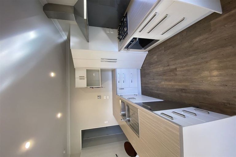 Photo of property in 2/9 Braemar Place, Avonside, Christchurch, 8061