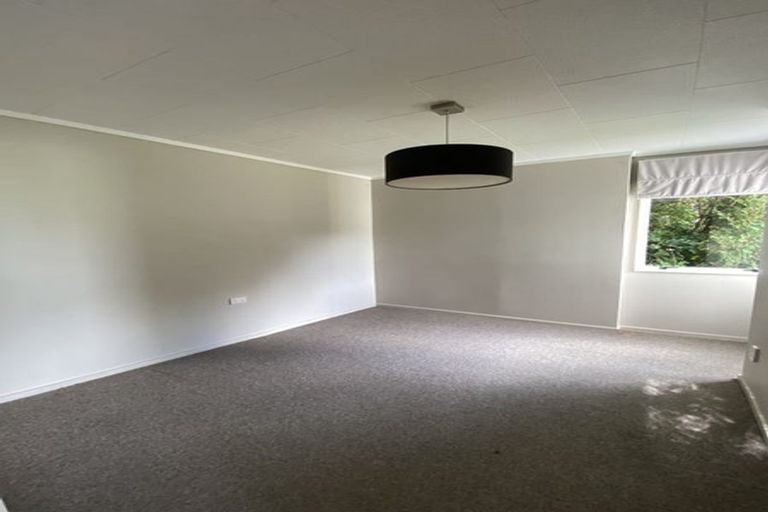 Photo of property in 69b Chamberlain Road, Karori, Wellington, 6012