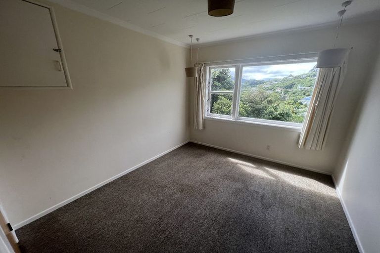 Photo of property in 7 Denbigh Way, Wilton, Wellington, 6012