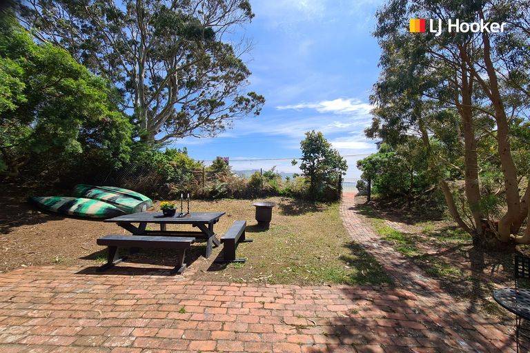 Photo of property in 74 Otakou Golf Course Road, Otakou, Dunedin, 9077
