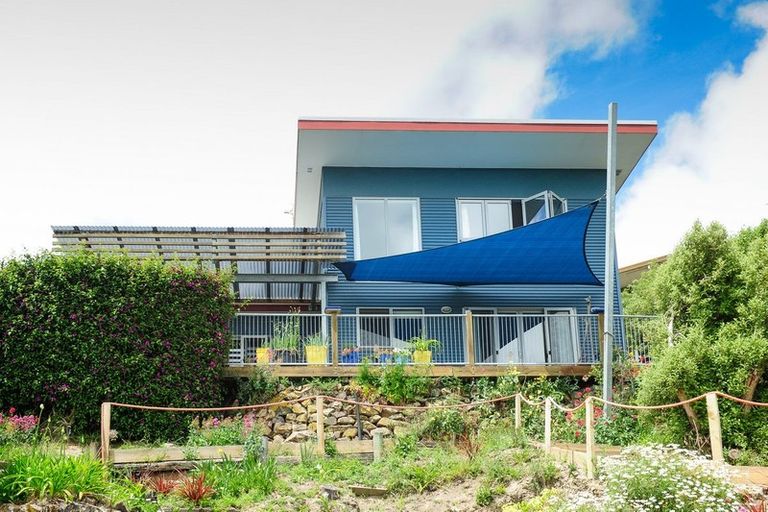 Photo of property in 404 Marine Drive, Charteris Bay, Lyttelton, 8971