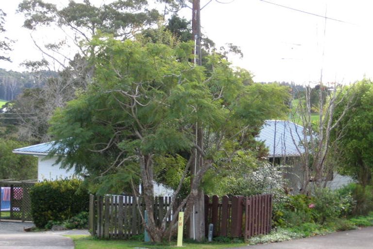 Photo of property in 18 Cornel Circle, Snells Beach, 0920