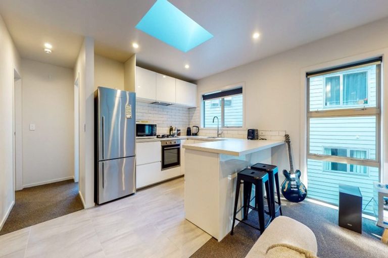 Photo of property in 16b Rarangi Way, Owhiro Bay, Wellington, 6023