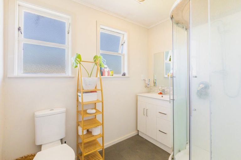 Photo of property in 12 Freyberg Terrace, Waipukurau, 4200
