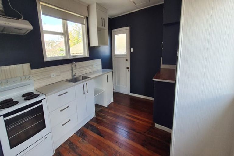 Photo of property in 43 Miranda Street, Avondale, Auckland, 0600