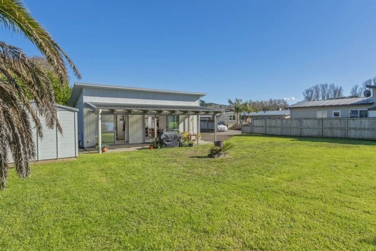 Photo of property in 44 Carina Way, Whitianga, 3510