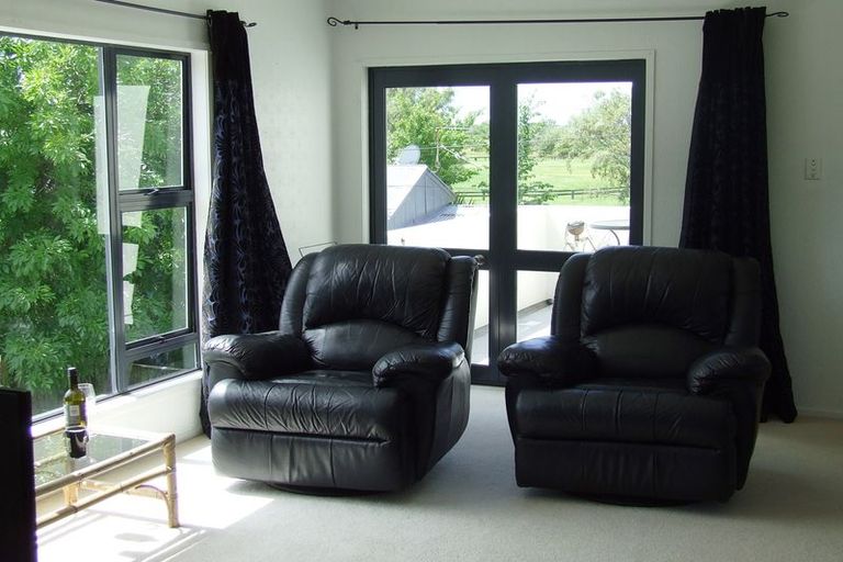 Photo of property in 4 Willow Avenue, Hannahs Bay, Rotorua, 3010