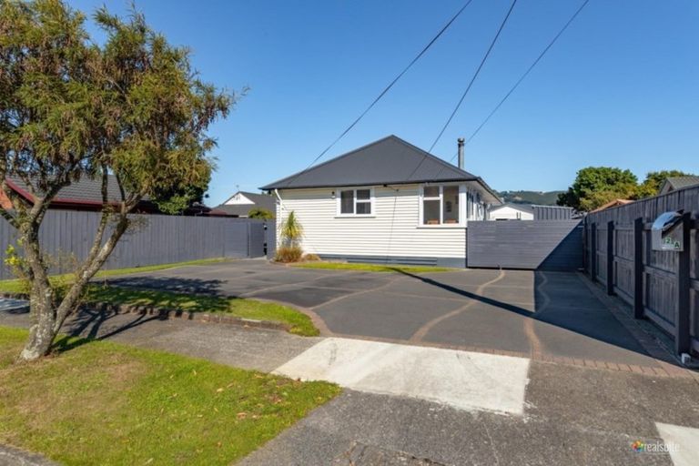 Photo of property in 2a Mcbain Grove, Avalon, Lower Hutt, 5011