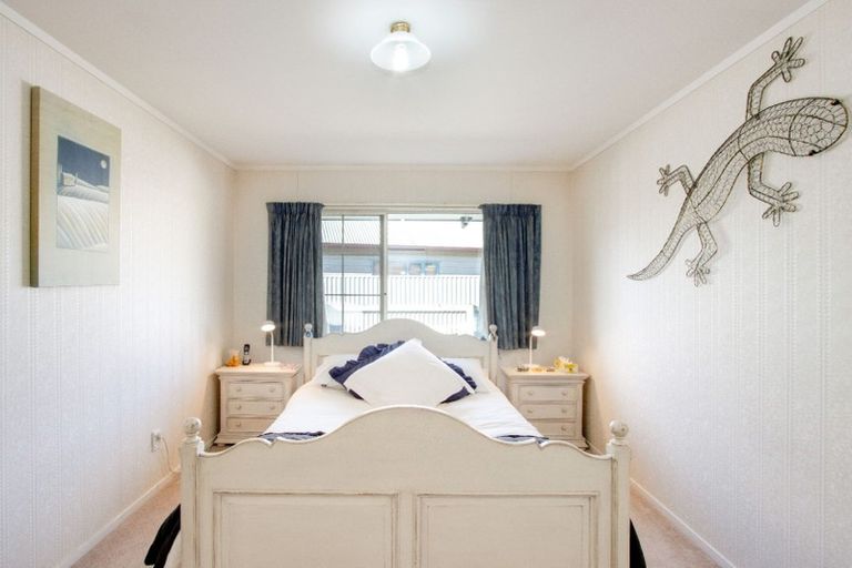 Photo of property in 405b Eastbourne Street East, Hastings, 4122