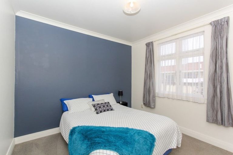 Photo of property in 6a Bayly Street, Waitara, 4320