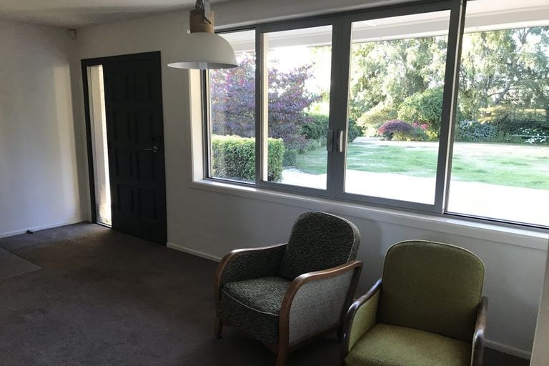 Photo of property in 784 Hawkins Road, Marshland, Christchurch, 8051