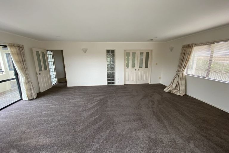 Photo of property in 8 Pegasus Terrace, Gulf Harbour, Whangaparaoa, 0930