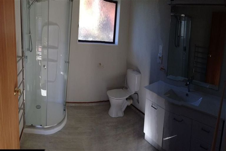 Photo of property in 46 Gurkha Crescent, Khandallah, Wellington, 6035