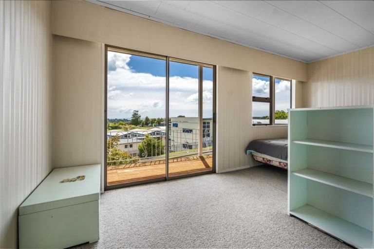 Photo of property in 43 Galaxy Drive, Mairangi Bay, Auckland, 0630