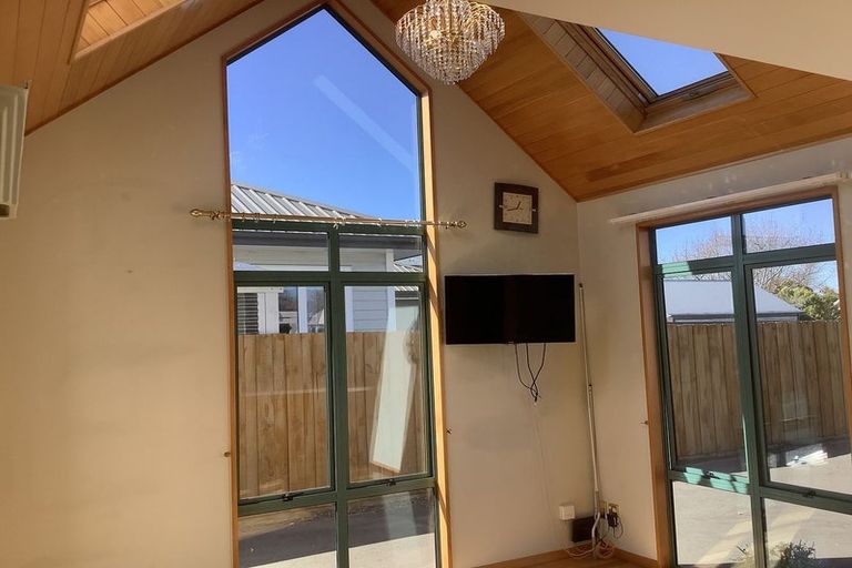 Photo of property in 85a Paparoa Street, Papanui, Christchurch, 8053