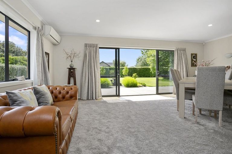 Photo of property in 91 Wells Place, Cambridge, 3493