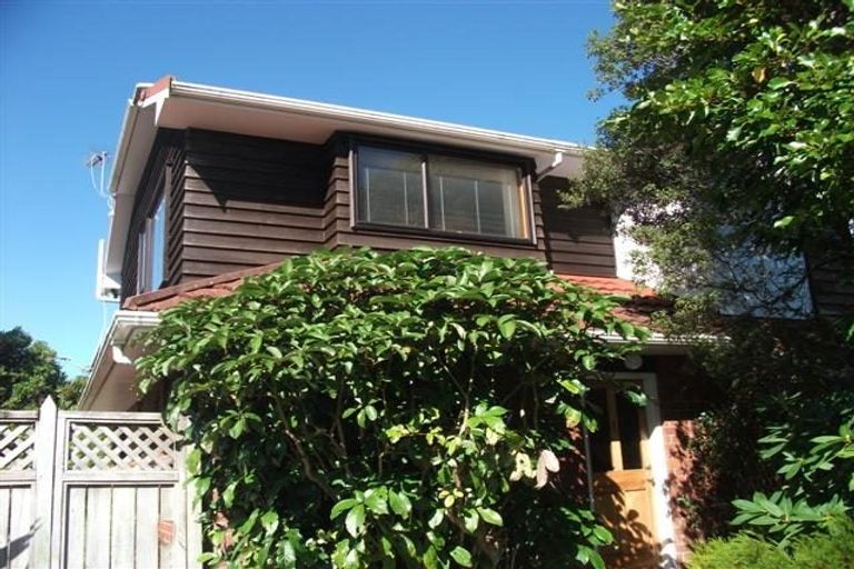 Photo of property in 1 Tedder Way, Karori, Wellington, 6012