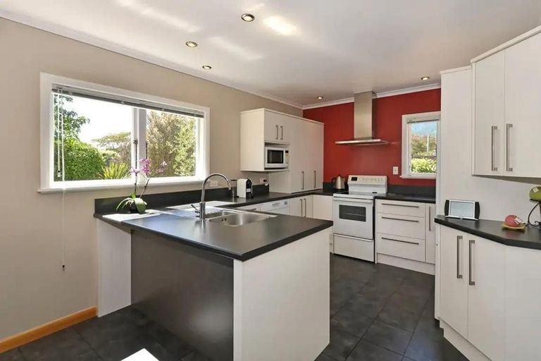 Photo of property in 64 Bateup Road, Richmond, 7020