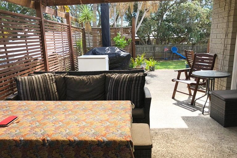 Photo of property in 20 Mack Place, Red Hill, Papakura, 2110