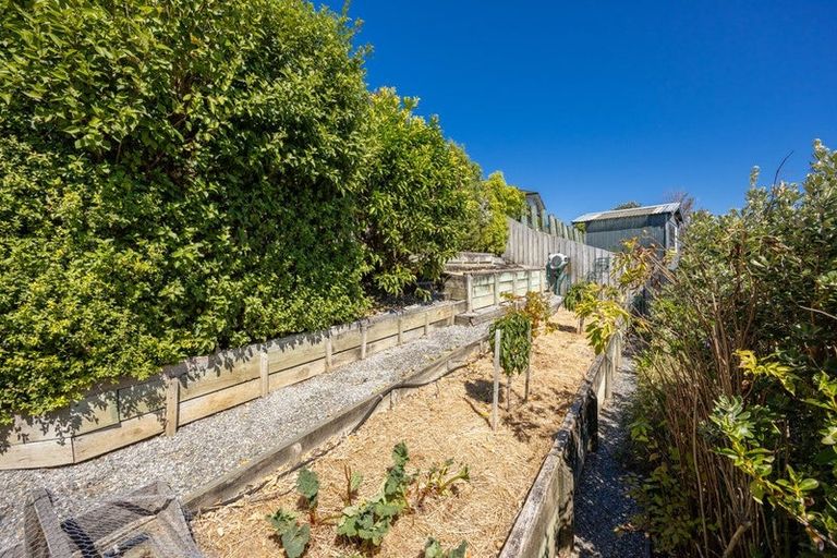 Photo of property in 35 Davies Drive, Atawhai, Nelson, 7010