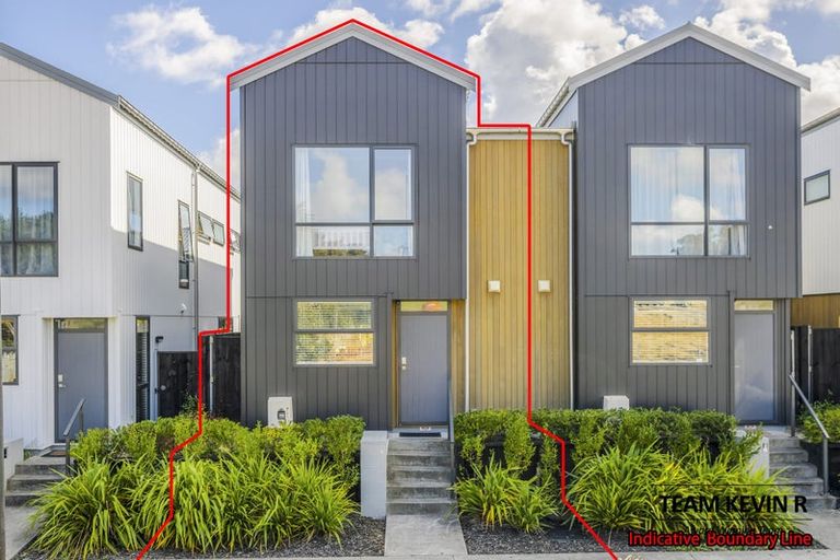 Photo of property in 6 Kapia Road, Westgate, Auckland, 0614