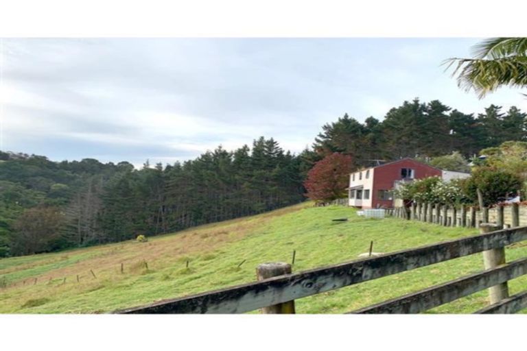 Photo of property in 288 Whitford Road, Whitford, Howick, 2571