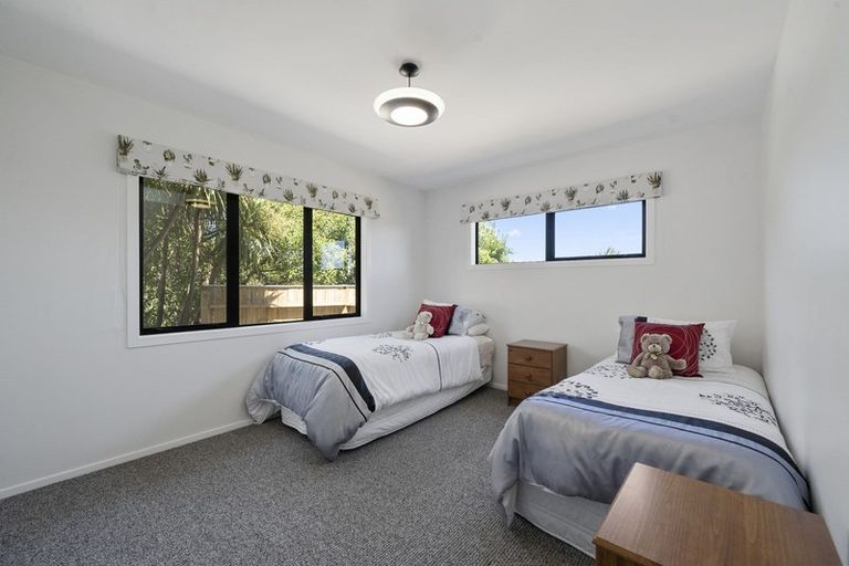 Photo of property in 12 Takahe Drive, Paraparaumu Beach, Paraparaumu, 5032