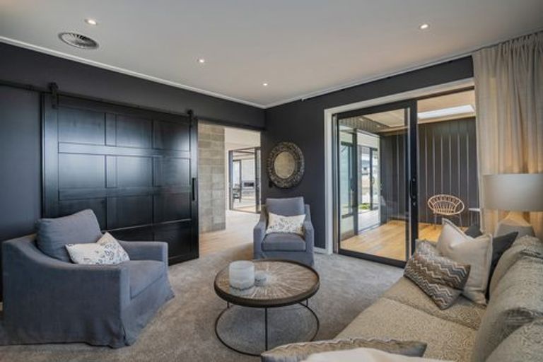 Photo of property in 61c Breadalbane Avenue, Havelock North, 4130