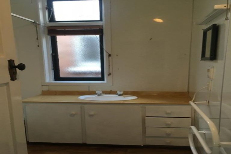 Photo of property in 21 Murray Street, Caversham, Dunedin, 9012