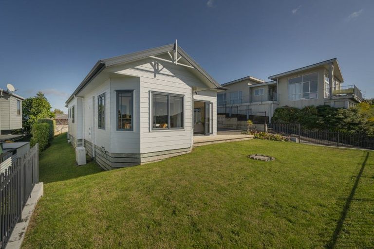 Photo of property in 115 Centennial Drive, Whitianga, 3510