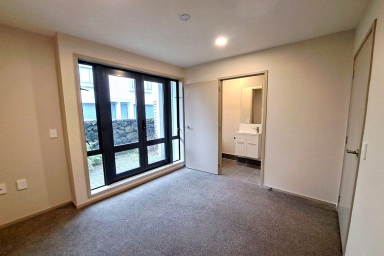 Photo of property in 2 Dovedale Place, Parnell, Auckland, 1010