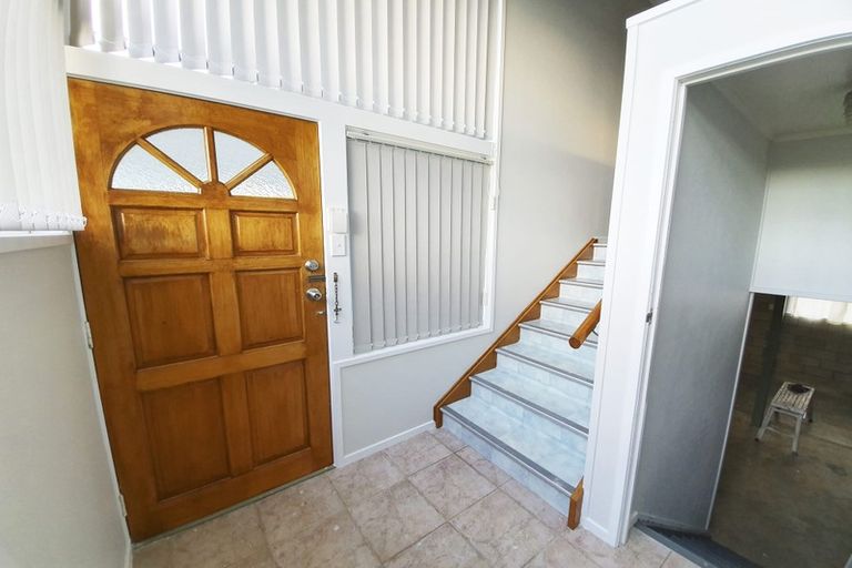 Photo of property in 488 Don Buck Road, Massey, Auckland, 0614