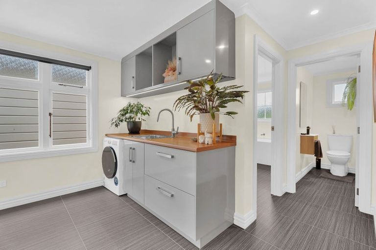 Photo of property in 329 Chamberlain Street, Lower Moutere, Upper Moutere, 7175