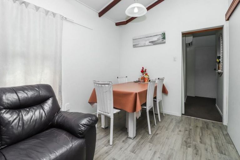 Photo of property in 11 Marion Place, Deanwell, Hamilton, 3206