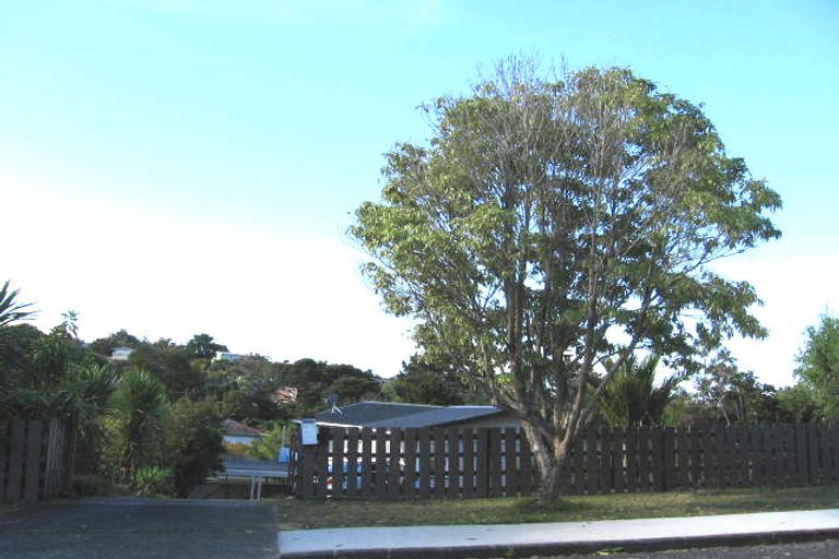 Photo of property in 27 Infidel Place, Torbay, Auckland, 0630