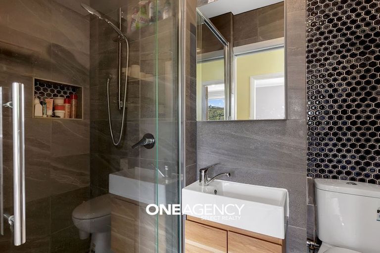 Photo of property in 32 Champion Street, Ranui, Porirua, 5024