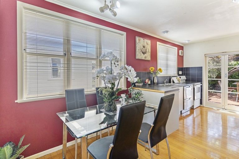 Photo of property in 13 Matapouri Road, Mangere Bridge, Auckland, 2022