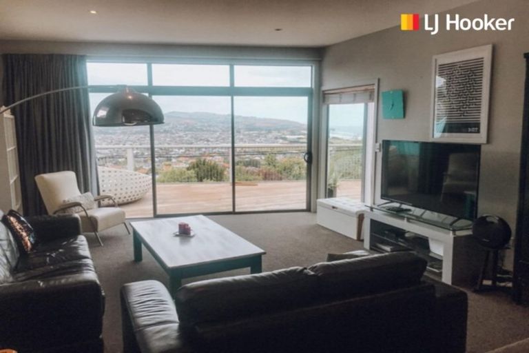 Photo of property in 32 Ravenswood Road, Saint Clair, Dunedin, 9012