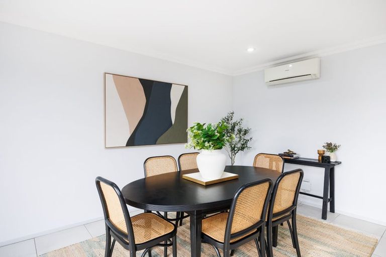 Photo of property in 22 Oak Crescent, Ashhurst, 4810