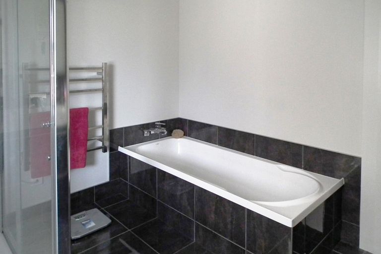 Photo of property in 79 Tees Street, South Hill, Oamaru, 9400