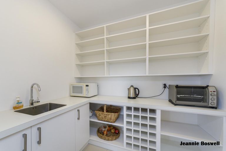 Photo of property in 26 Silkwood Place, Fitzherbert, Palmerston North, 4410