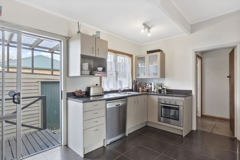 Photo of property in 10 Dudley Terrace, Frankton, Hamilton, 3204